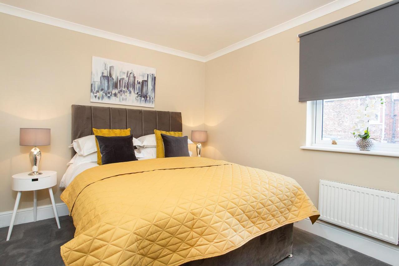 Knavesmire Mews 3 Bedrooms-free Parking Йорк